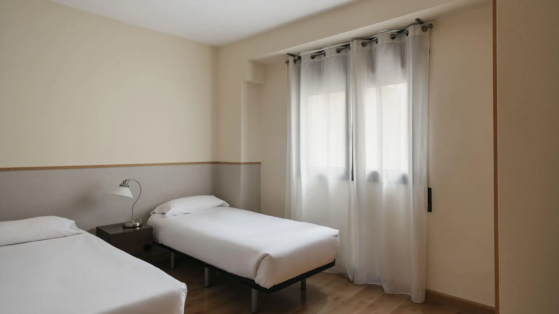Villarroel Apartments 巴塞罗那 3*,  西班牙