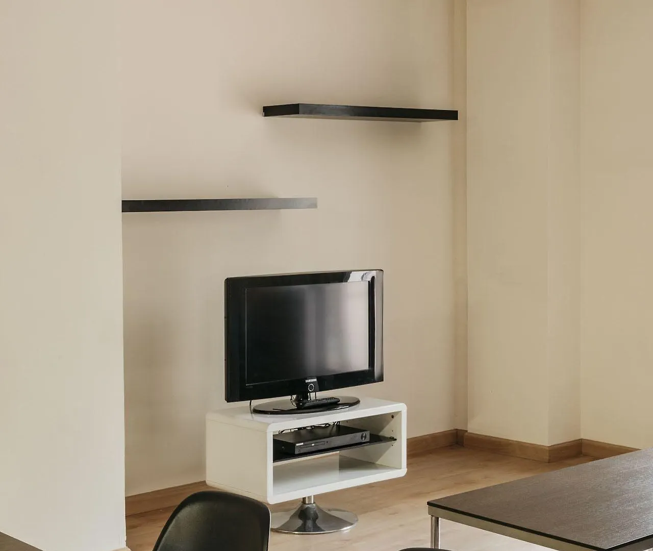 Villarroel Apartments 巴塞罗那 酒店