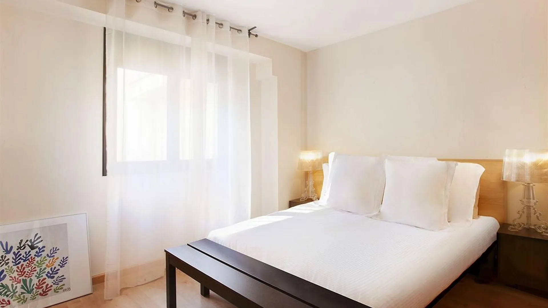 Villarroel Apartments 巴塞罗那 3*,